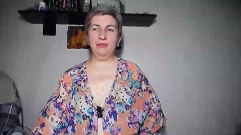 miss_tasha_kom online show from September 24, 1:51 pm