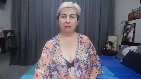 miss_tasha_kom online show from December 2, 7:08 am