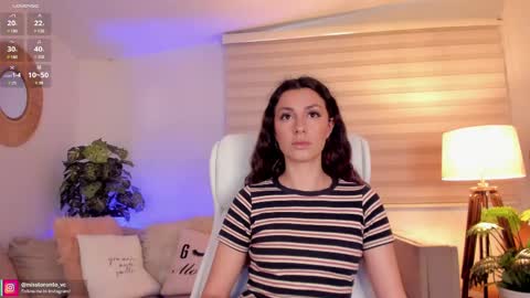 Adara Lpez online show from March 7, 12:45 pm