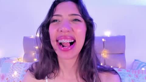 Miss Veronica online show from February 10, 5:52 pm