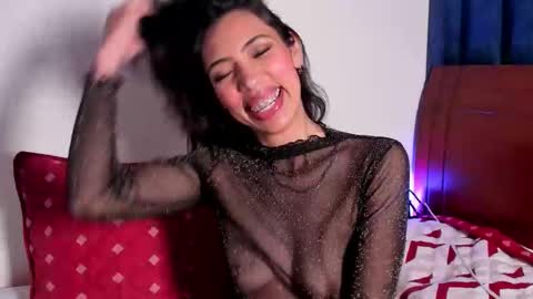 Miss Veronica online show from November 20, 1:42 pm