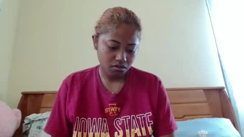 Snapshot of missadh chatting on February 5, 8:54 am missadh online show from February 5, 8:54 am