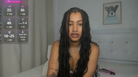Snapshot of missangeldust chatting on February 21, 12:28 pm missangeldust online show from February 21, 12:28 pm