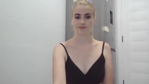Anne online show from October 4, 6:17 pm