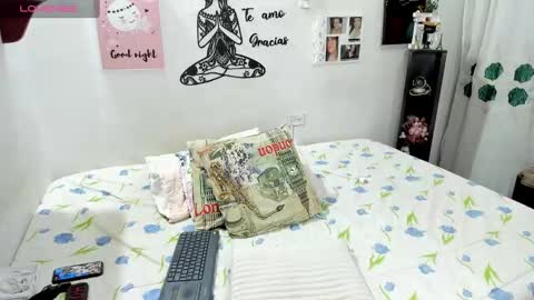 BARBARA follow me instagran missbarbieho  online show from February 25, 10:20 pm