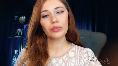 The divine Beverly online show from April 26, 1:25 am