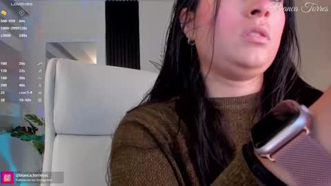 Snapshot of missbianca1 chatting on February 24, 11:19 pm Bianca Torres online show from February 24, 11:19 pm