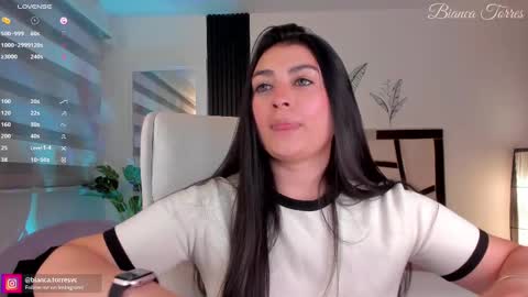 Snapshot of missbianca1 chatting on March 7, 11:27 pm Bianca Torres online show from March 7, 11:27 pm