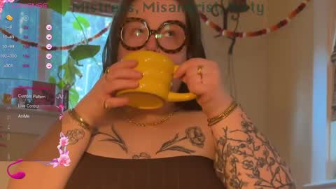 Snapshot of missbika chatting on December 24, 10:39 pm Miss Bika online show from December 24, 10:39 pm