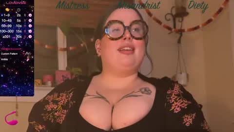 Snapshot of missbika chatting on January 21, 4:43 am Miss Bika online show from January 21, 4:43 am