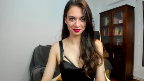 Miss Boom online show from May 28, 7:45 pm