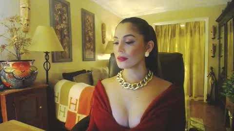 Snapshot of missbrownx chatting on January 18, 7:17 am Brownie -P online show from January 18, 7:17 am