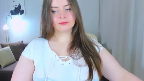 Lexi online show from February 5, 11:23 am