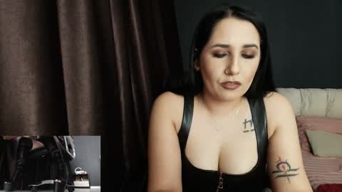 Snapshot of missdyaa chatting on September 9, 9:37 pm Miss online show from September 9, 9:37 pm