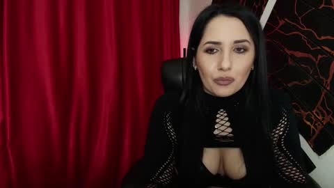 Snapshot of missdyaa chatting on January 31, 2:58 am Miss online show from January 31, 2:58 am