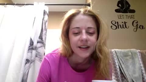 MissEeva online show from March 16, 6:12 pm