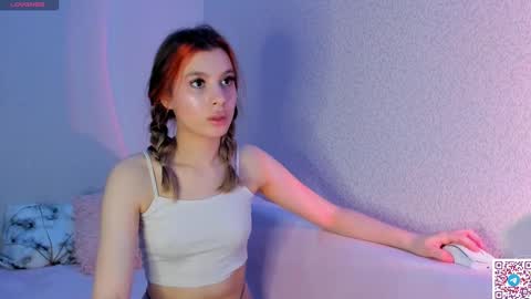 Snapshot of misseliss chatting on March 1, 1:11 am Hello dear my name Elisa online show from March 1, 1:11 am