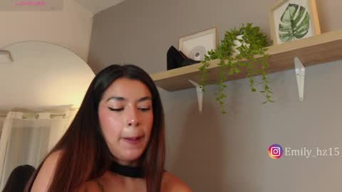 Yuliana online show from May 23, 9:49 am