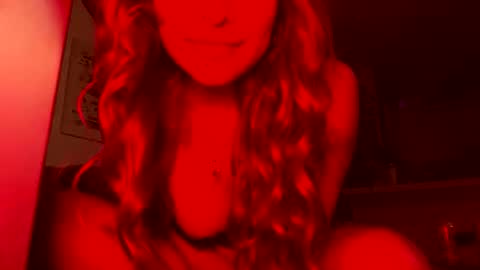 missfunnn online show from January 11, 10:40 am