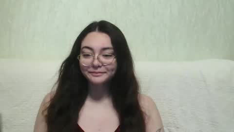 missis mona online show from December 17, 6:13 am