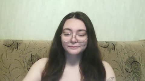 missis mona online show from February 14, 8:05 pm