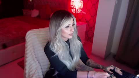 MissJenny7 online show from April 9, 8:47 pm