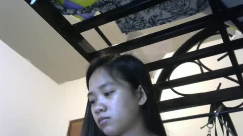 Jona online show from March 4, 6:39 pm