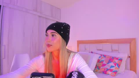 A N N Y online show from March 12, 3:02 am