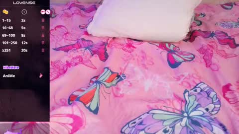 Snapshot of misskatiia chatting on February 20, 4:03 pm misskatiia online show from February 20, 4:03 pm