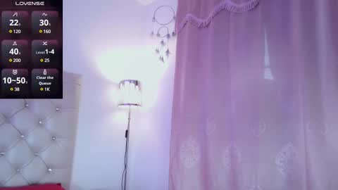 Snapshot of misskatiia chatting on February 28, 11:47 am misskatiia online show from February 28, 11:47 am