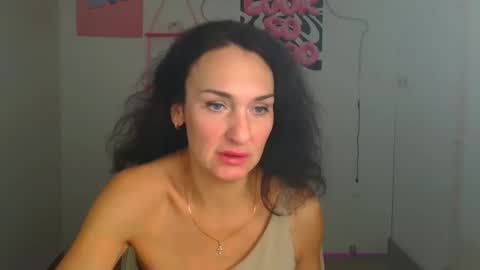 Christina online show from March 29, 11:12 am