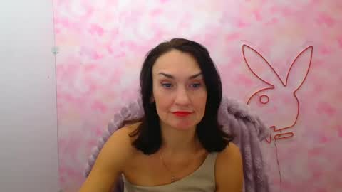 Christina online show from March 3, 12:23 pm