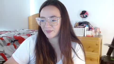 eva   online show from February 2, 2:24 pm