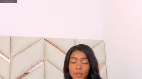 lyly  independient model online show from November 7, 6:10 pm