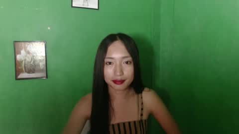 Miss Deluxe online show from September 27, 5:49 am