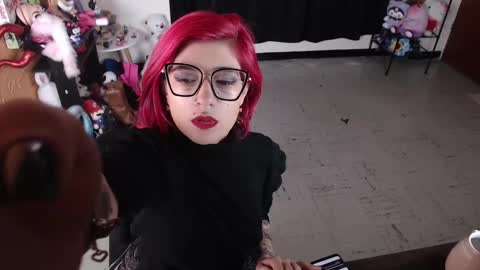 Miss Mia online show from February 11, 12:58 pm