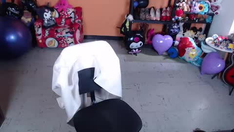 Miss Mia online show from October 15, 2:51 pm