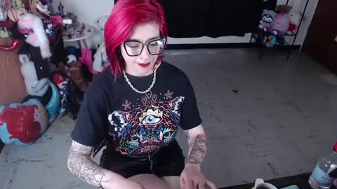 Miss Mia online show from February 12, 4:22 pm