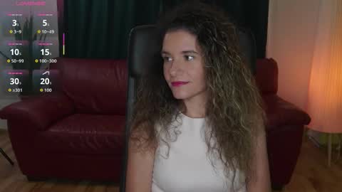 missnatty online show from September 18, 7:34 am
