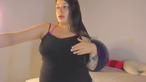 misspaulag online show from February 4, 2:07 am