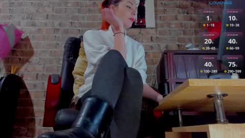 Miss Venus online show from February 19, 7:06 am