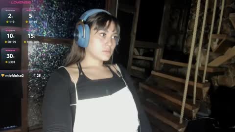 sarah online show from March 4, 12:39 am