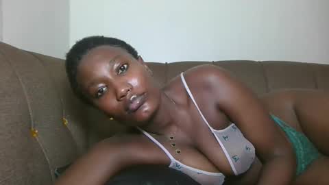 pretty gal online show from September 20, 2:31 pm