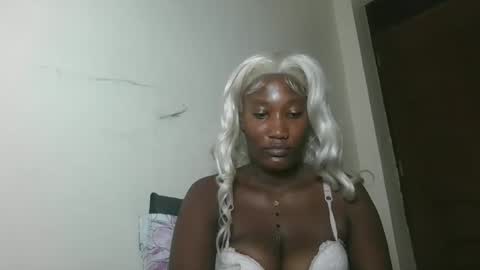 pretty gal online show from May 19, 1:56 am