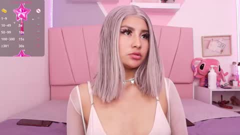 Luna online show from February 21, 7:43 pm