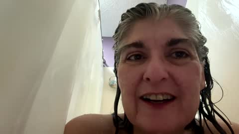 Snapshot of missspooky chatting on January 29, 12:02 pm Miss Spooky Silverstacker online show from January 29, 12:02 pm