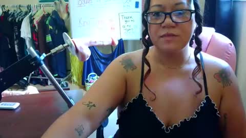 Misssuckalot 3 online show from October 15, 5:36 pm