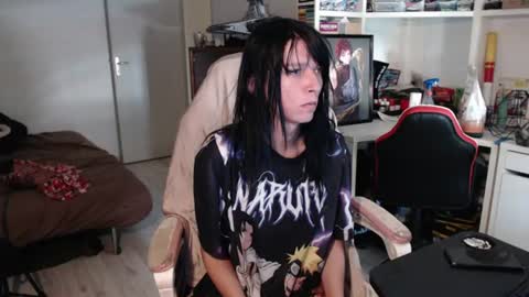 missthon online show from July 1, 2:48 pm