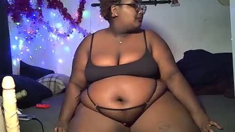 Misstrezzkristina online show from January 26, 3:17 am