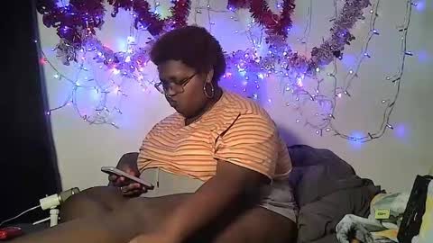 Misstrezzkristina online show from January 12, 3:28 am